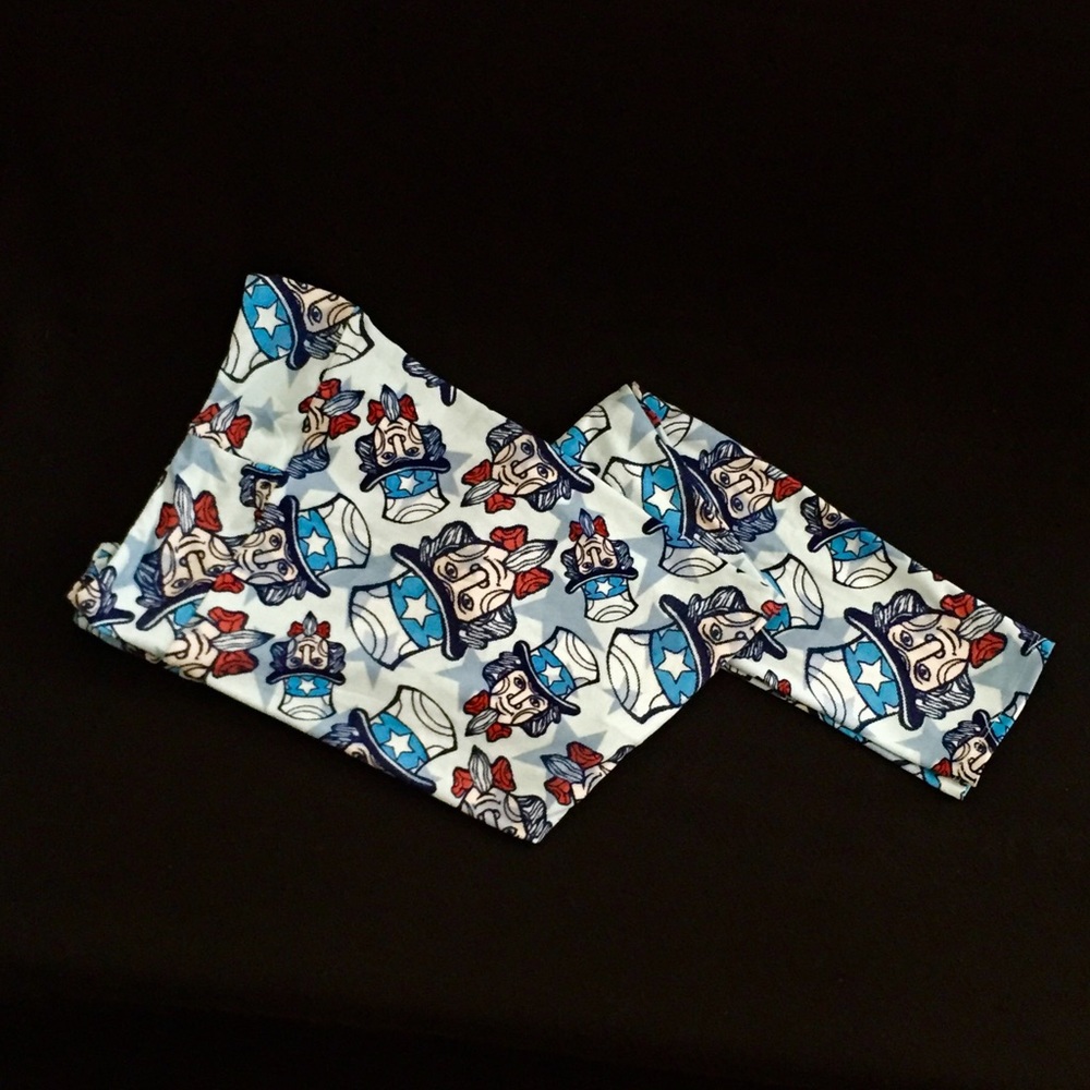 LULAROE Leggings. Turquoise. Sz Tall & Curvy EUC - Picture 1 of 4